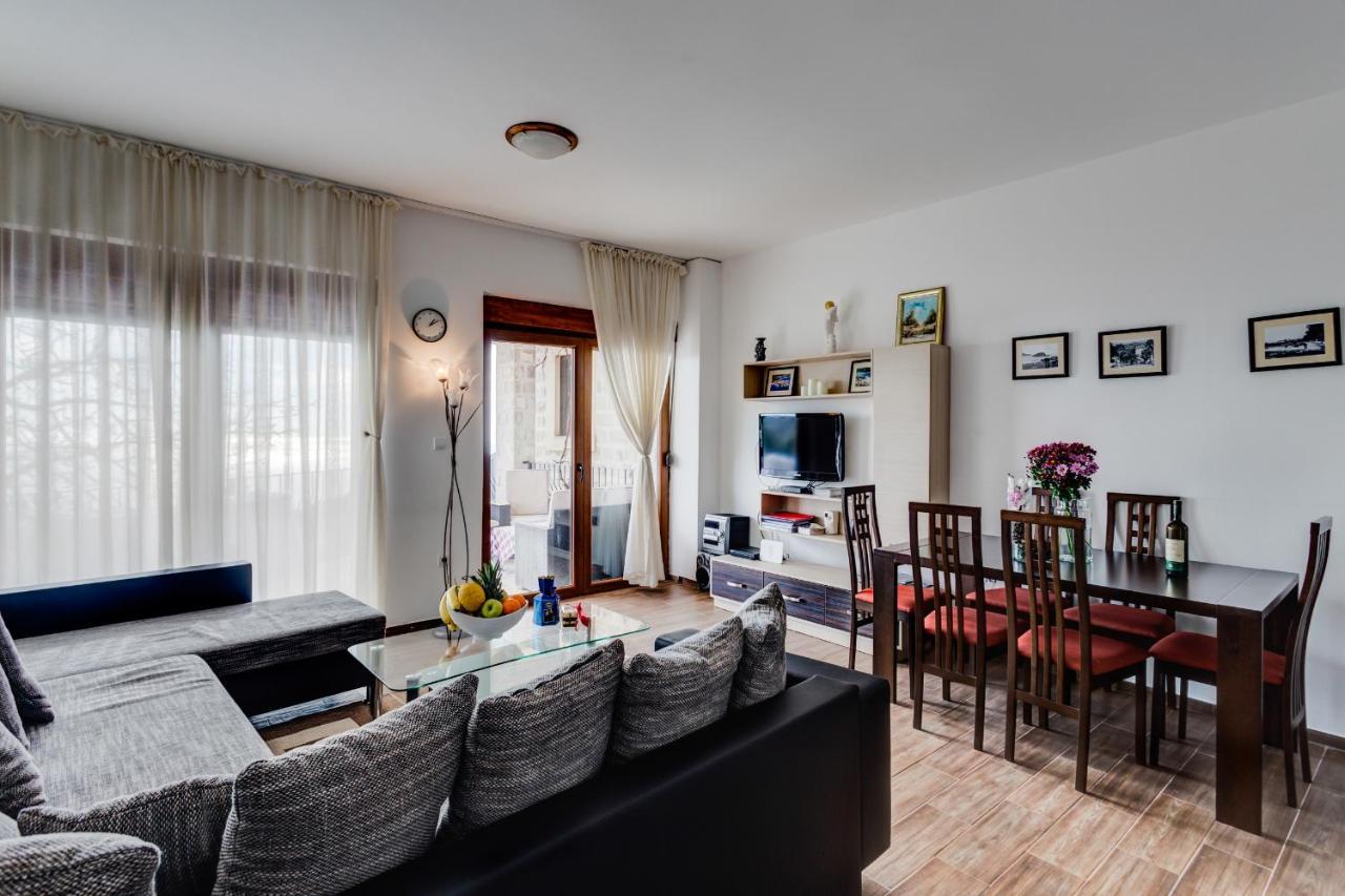 Villa Ladera Lapcici 부드바 외부 사진