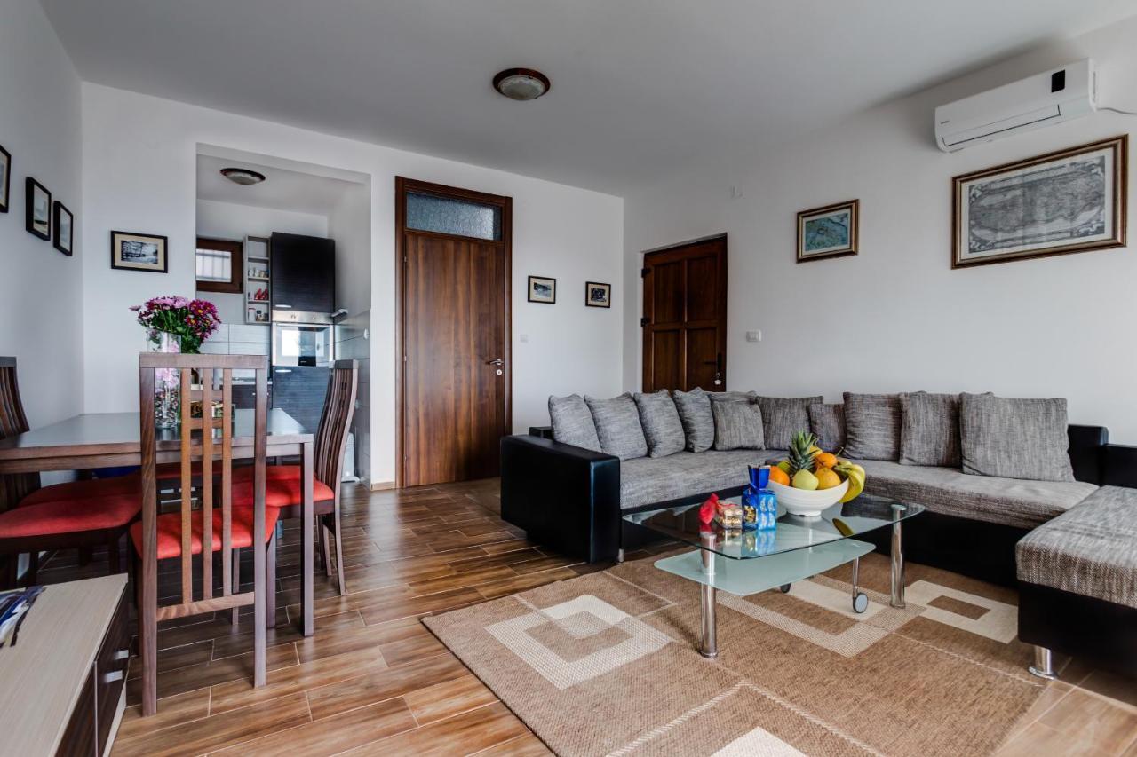 Villa Ladera Lapcici 부드바 외부 사진