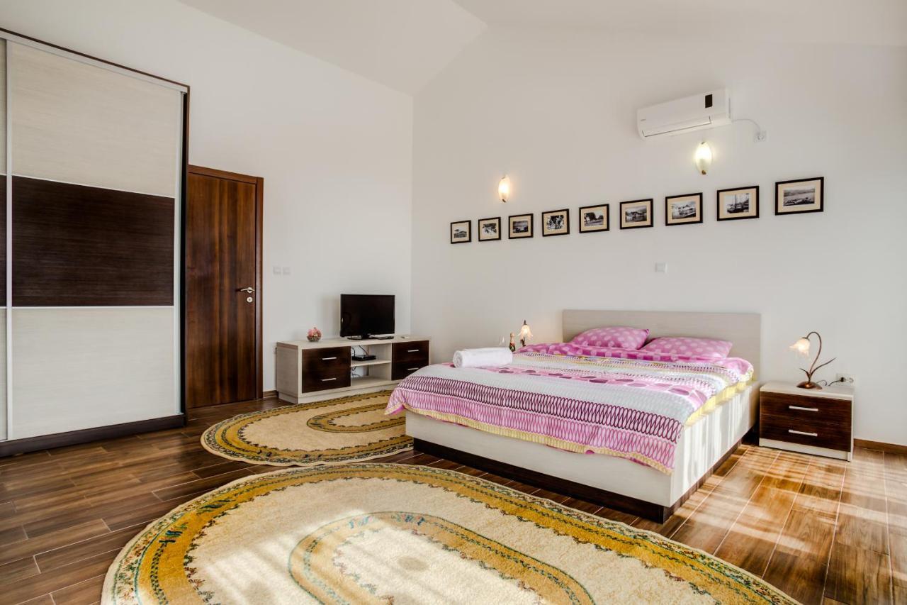 Villa Ladera Lapcici 부드바 외부 사진
